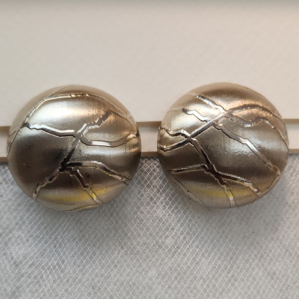 Vintage 1980s Gold Tone Domed Clip On Earrings Textured Cracked Metal
